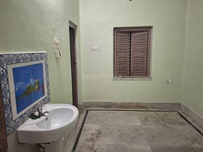 3 BHK House for Rent in Lake Terrace Santoshpur Kolkata